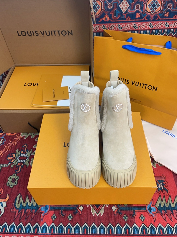 ルイヴィトン靴正面デザイン